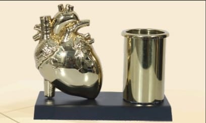 metal table top golden heart with glass